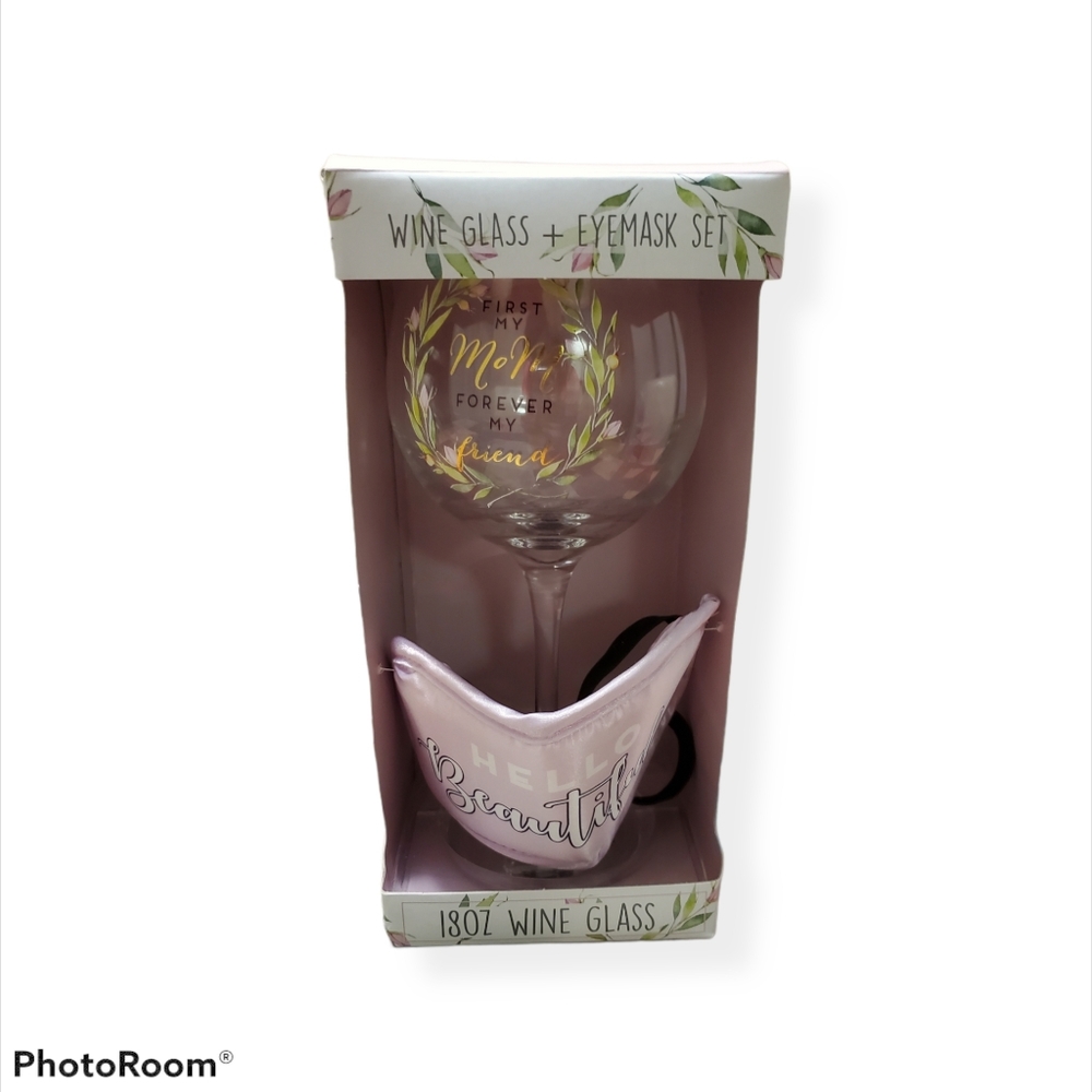 Mom wine glass